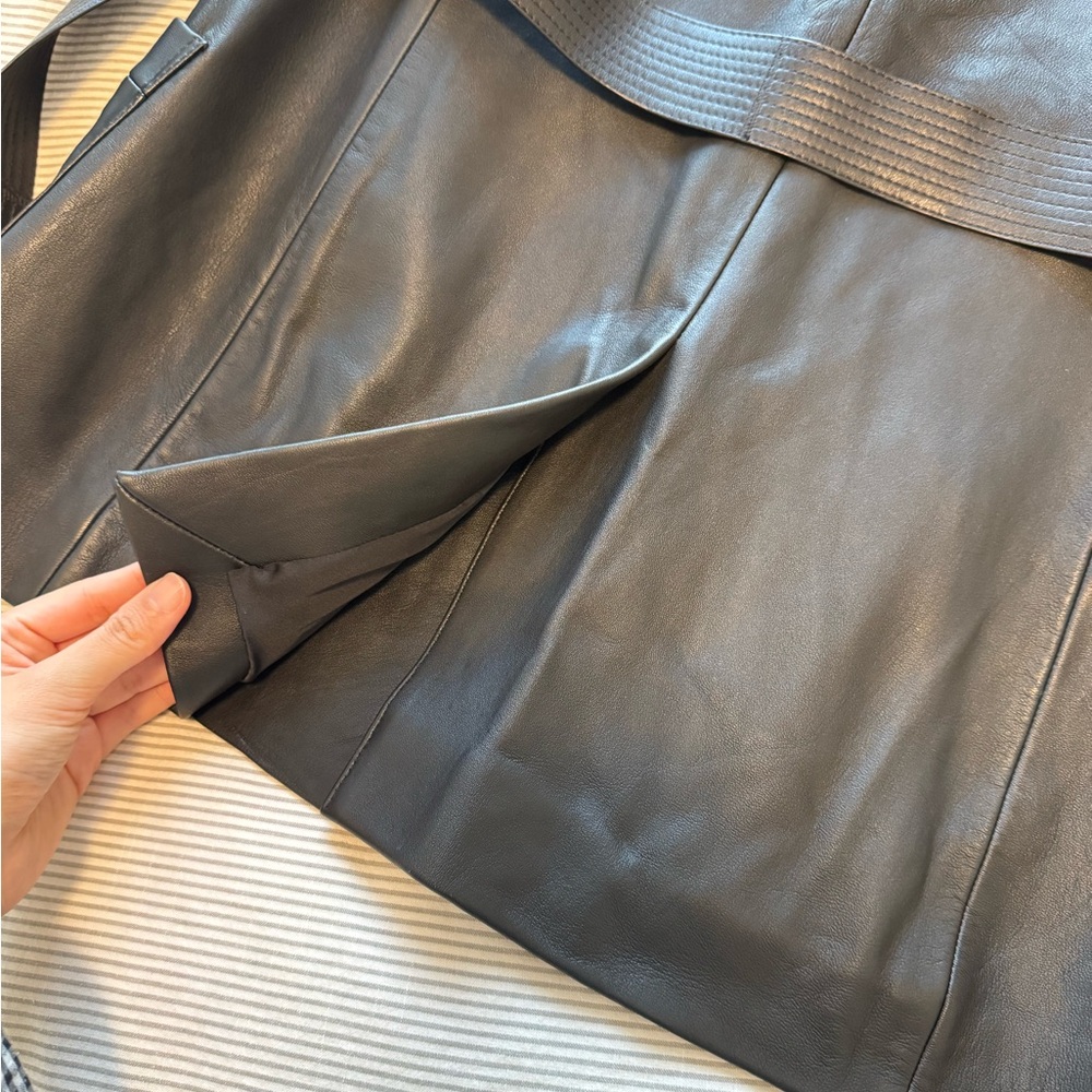 Massimo Dutti Black Leather Jacket with Belt - Picture 7 of 7